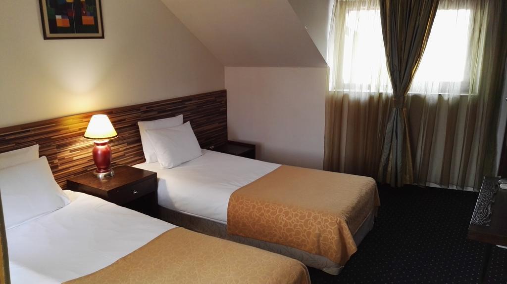 Guest House Solo Shumen Exterior photo